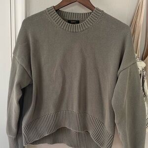 Quince Women's Olive Boyfriend Sweater